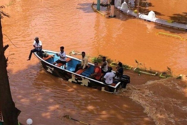 Maharashtra: How one city avoided worst of India floods