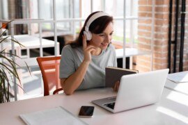 How Online Class Help Can Reduce Student Stress and Burnout